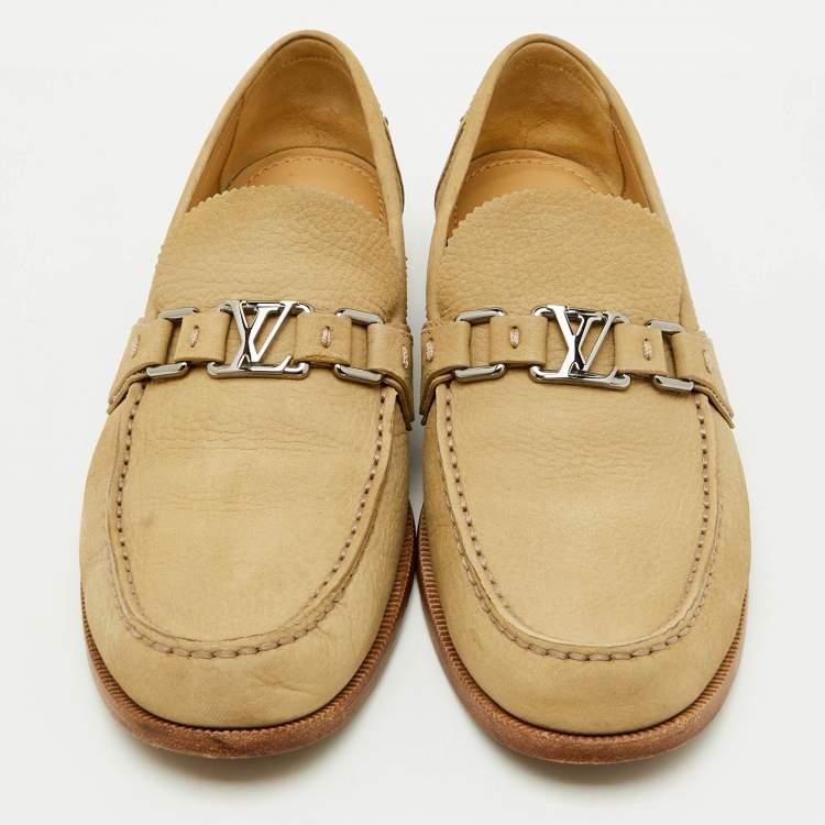 Pre Owned Louis Vuitton Beige Nubuck Leather Major Slip On Loafers Size 42.5