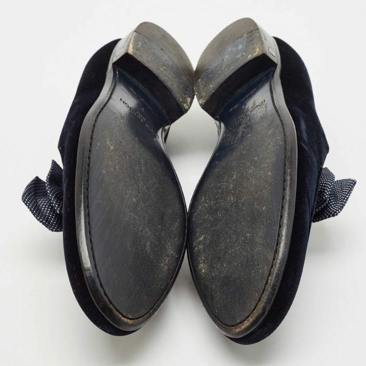 Pre Owned Louis Vuitton Navy Blue Velvet Tuxedo Bow Loafers Size 43