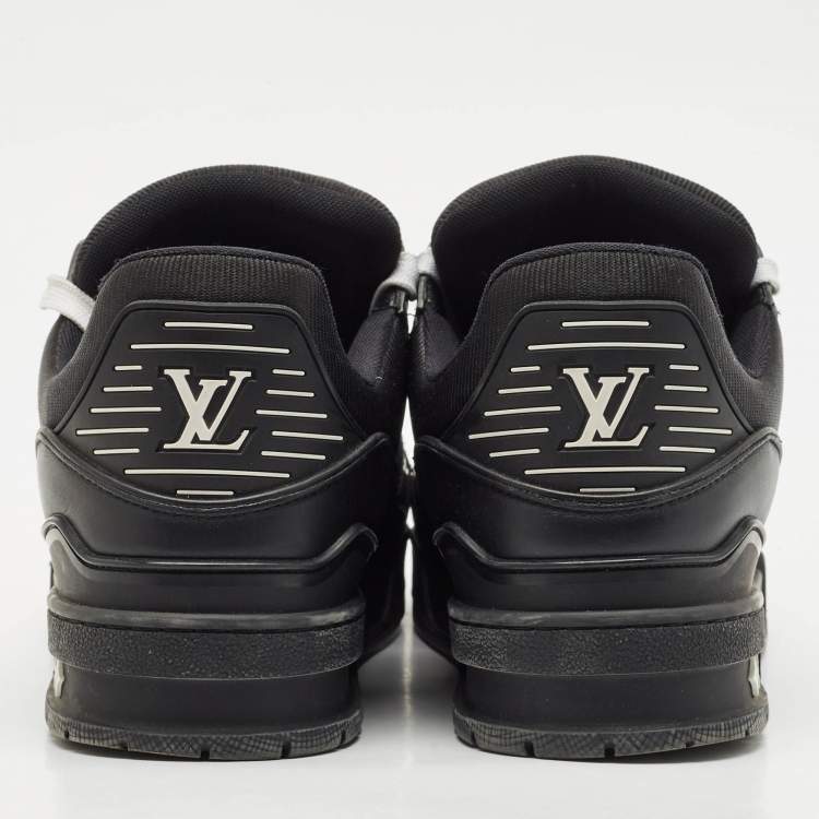 مملوكة مسبقًا Louis Vuitton Black Leather LV Trainer Lace Up Sneakers Size 42.5