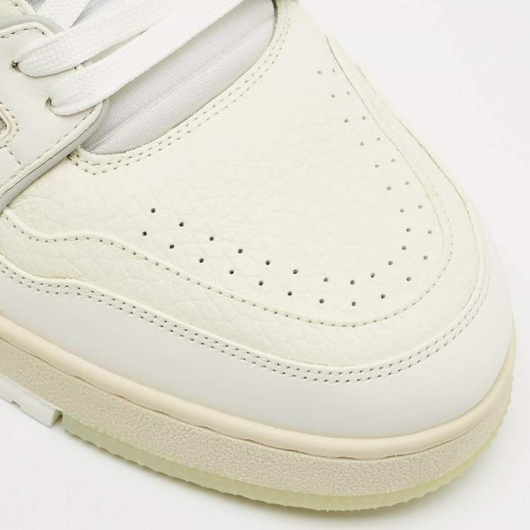 Pre Owned Louis Vuitton White Leather LV Trainer Sneakers Size 42.5