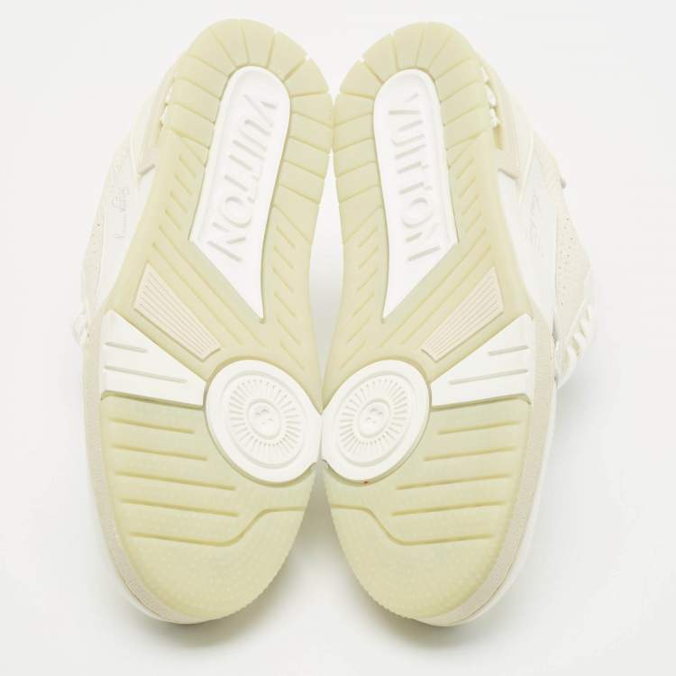 Pre Owned Louis Vuitton White Leather LV Trainer Sneakers Size 42.5
