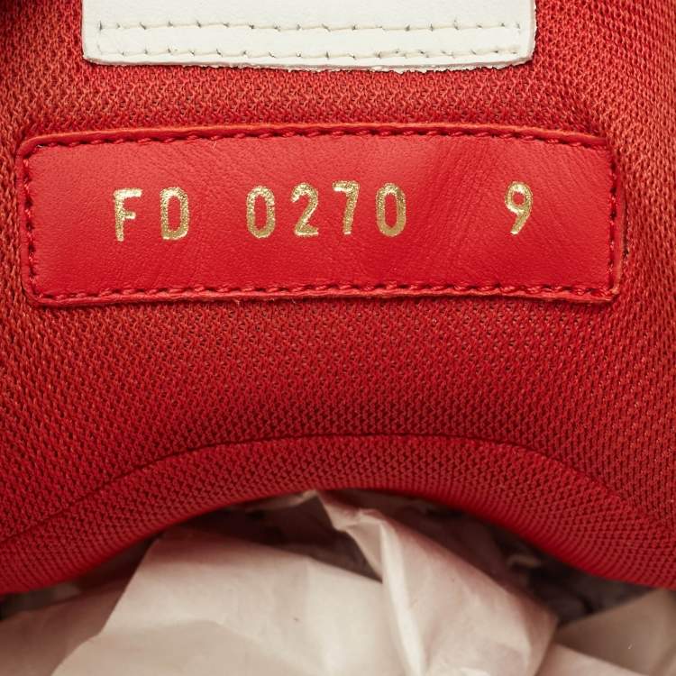 Pre Owned Louis Vuitton White Leather LV Trainer Lace Up Sneakers Size 43