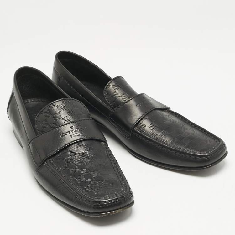 Pre Owned Louis Vuitton Black Leather Damier Embossed Santiago Slip On Loafers Size 44.5