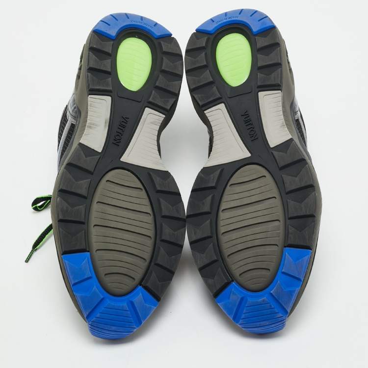 مملوكة مسبقًا Louis Vuitton Black/Grey Mesh and Patent Leather LV Trail Sneakers Size 46