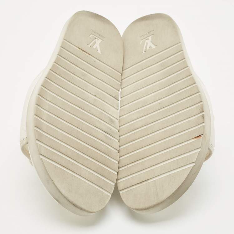 Pre Owned Louis Vuitton White Monogram Embossed Leather Miami Flat Slide Sandals Size 41
