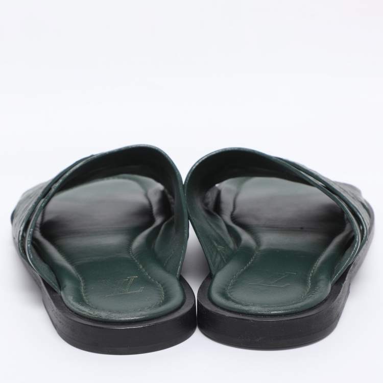 Pre Owned Louis Vuitton Green Ostrich Leather Slide Sandals 41