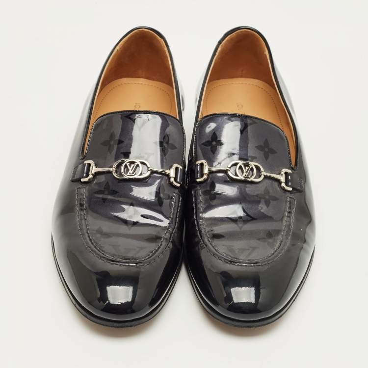 Pre Owned Louis Vuitton Black Leather Slip on Loafers Size 40.5