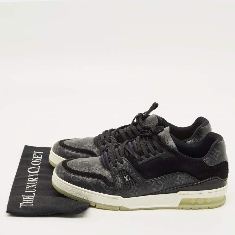 Pre Owned Louis Vuitton LV Trainer Size 43.5 Black Monogram Canvas and Suede Lace Up Sneakers