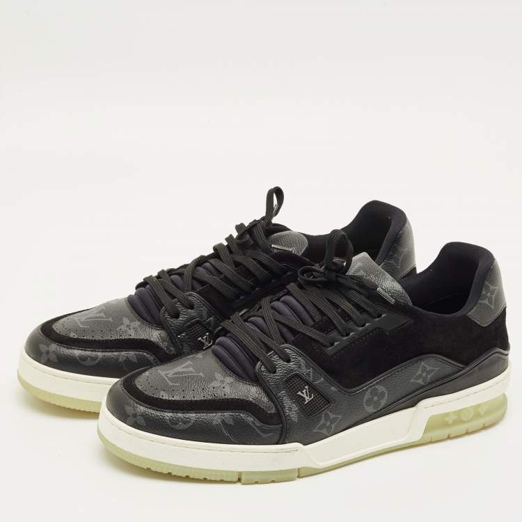 Pre Owned Louis Vuitton LV Trainer Size 43.5 Black Monogram Canvas and Suede Lace Up Sneakers