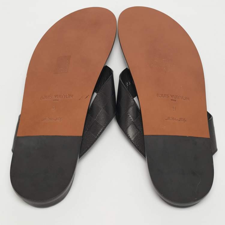 Pre Owned Louis Vuitton Size 43 Black Leather Damier Thong Flat Slides