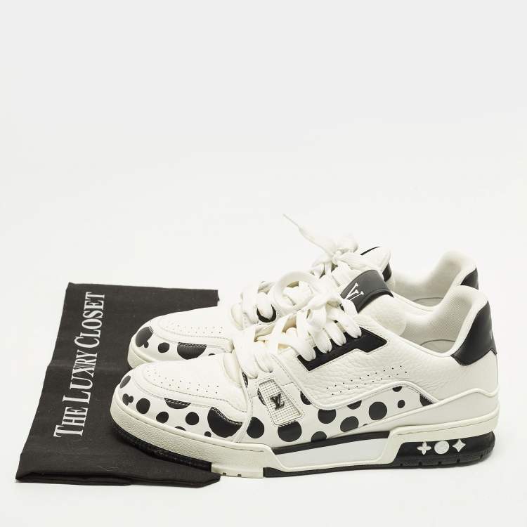 Pre Owned Louis Vuitton LV Trainer Size 42 White/Black Leather Lace Up Sneakers