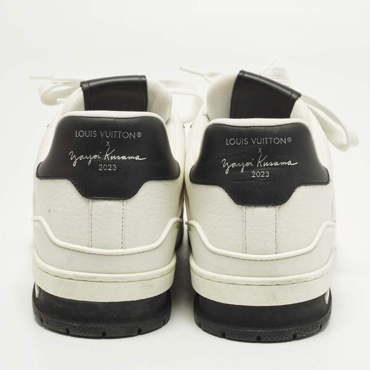 Pre Owned Louis Vuitton LV Trainer Size 42 White/Black Leather Lace Up Sneakers