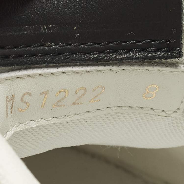 Pre Owned Louis Vuitton LV Trainer Size 42 White/Black Leather Lace Up Sneakers