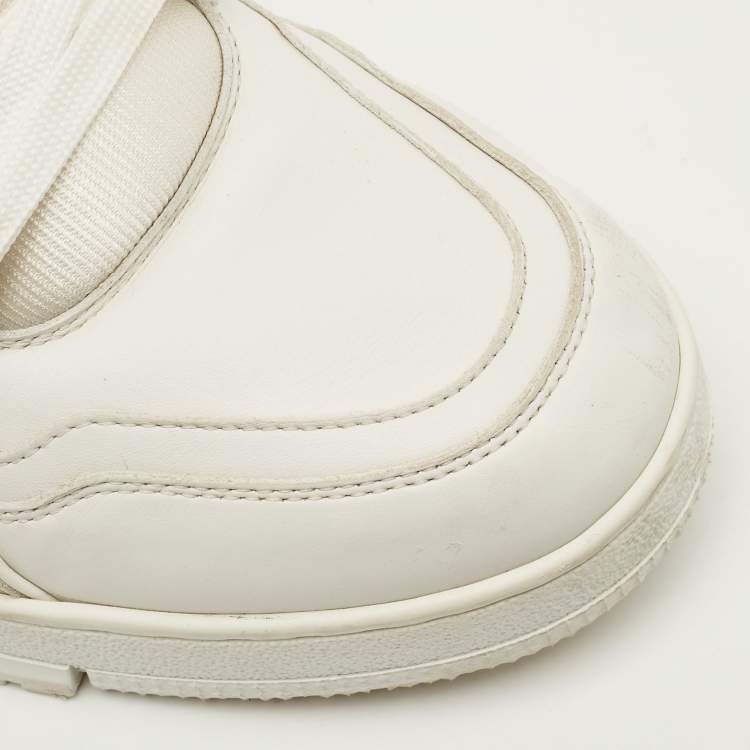 Pre Owned Louis Vuitton LV Trainer Size 43 White Fabric and Leather Lace Up Sneakers