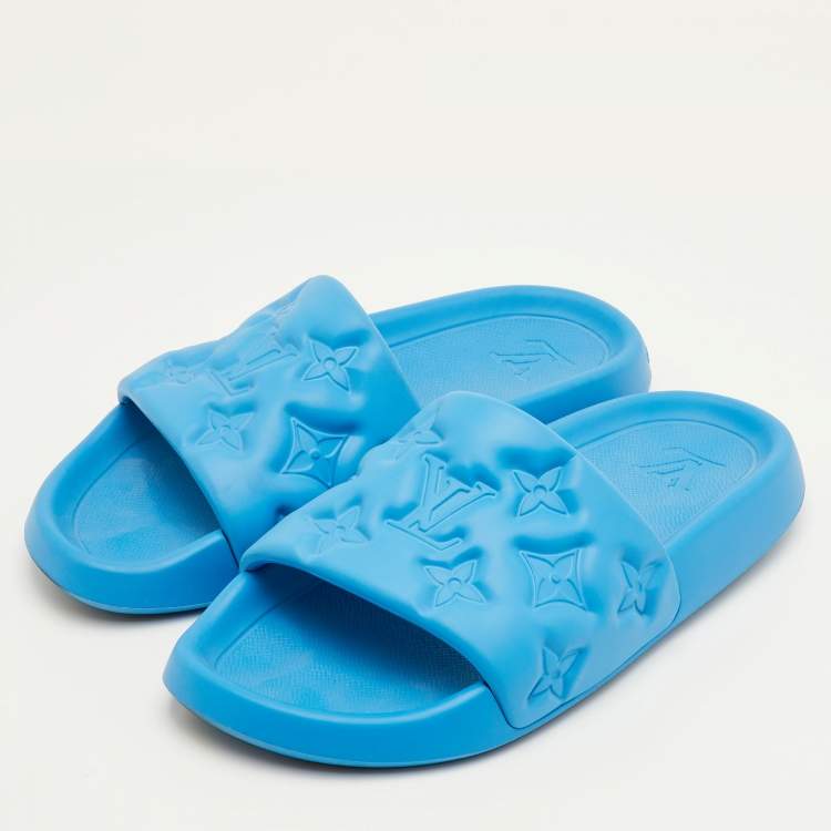 Pre Owned Louis Vuitton Waterfront Size 41 Blue Monogram Rubber Pool Slide Sandals
