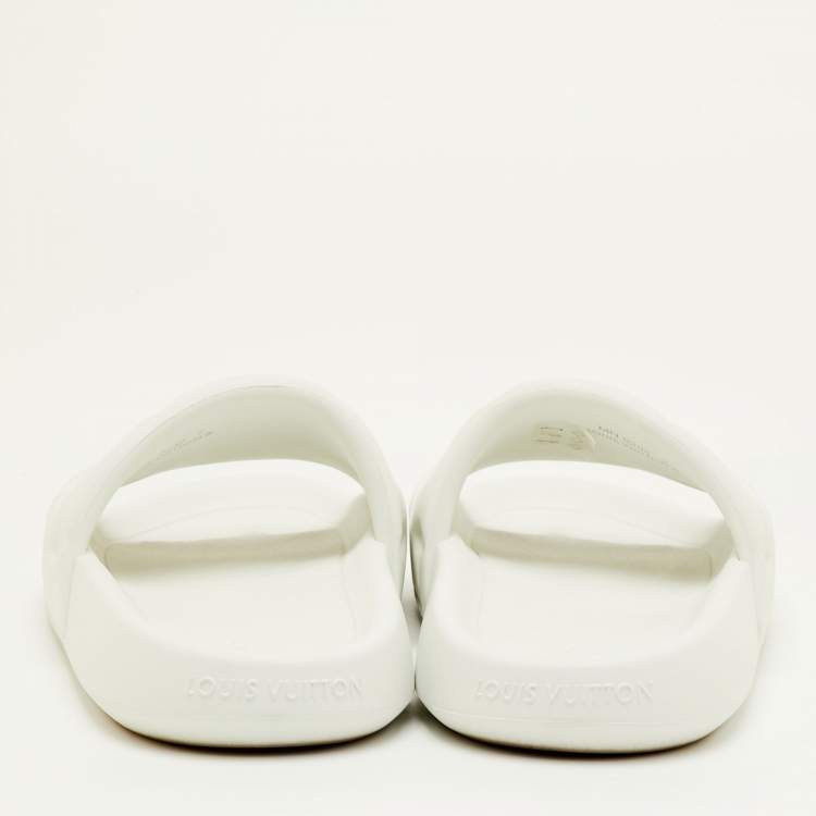 Pre Owned Louis Vuitton Waterfront Size 41 White Monogram Rubber Pool Slide Sandals