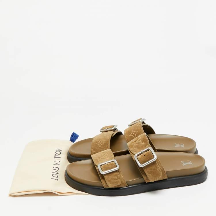 Pre Owned Louis Vuitton Bom Dia Size 45 Green Suede Slide Sandals