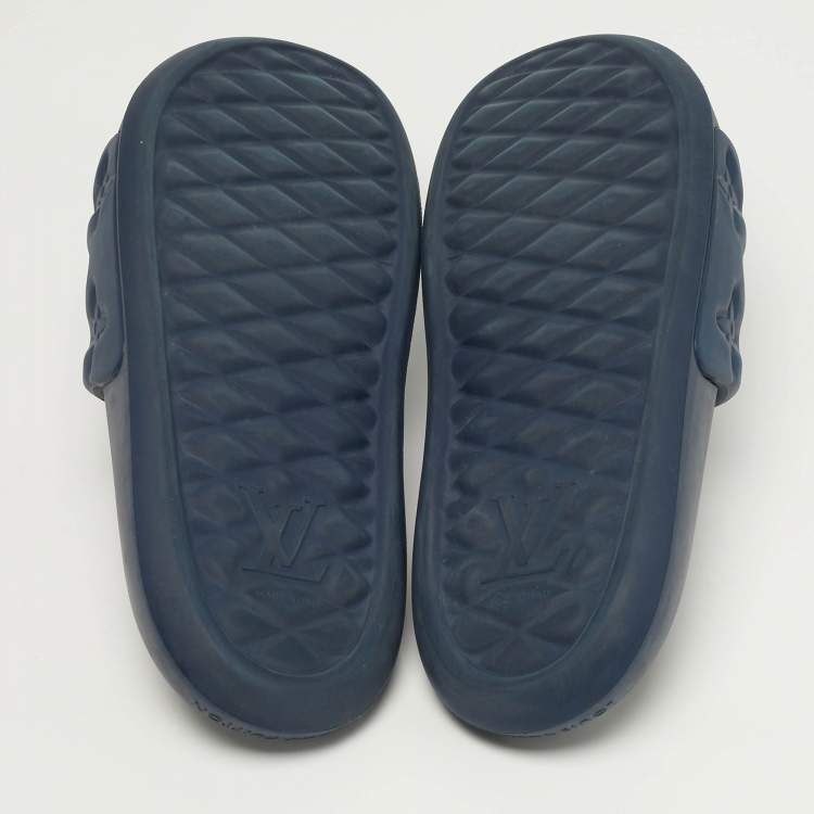 Pre Owned Louis Vuitton Waterfront Size 42 Navy Blue Monogram Rubber Pool Slide