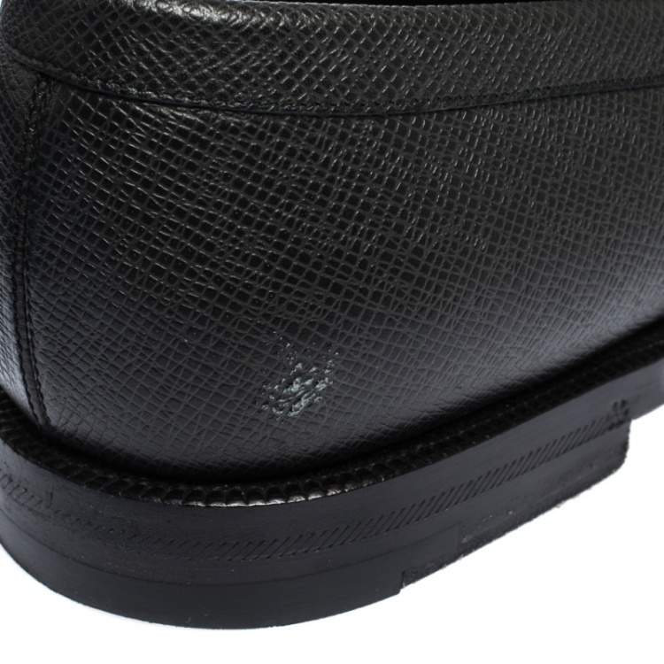 Pre Owned Louis Vuitton Black Textured Leather Penny Loafers Size 40
