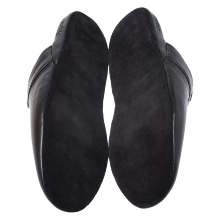 Pre Owned Louis Vuitton x Supreme Black Leather Hugh Flat Slippers Size 39