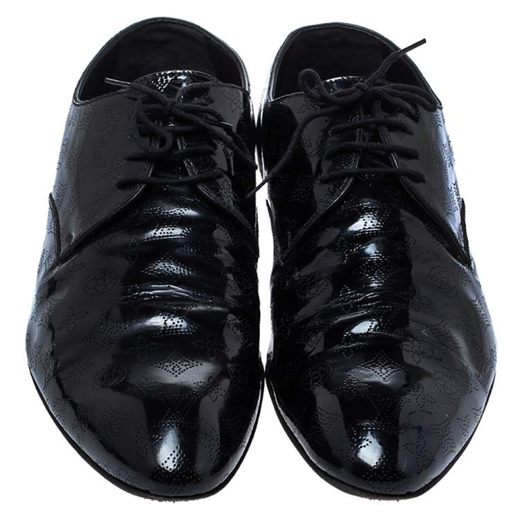 Pre Owned Louis Vuitton Black Perforated Monogram Patent Leather Lace Derby Size 43