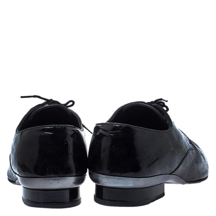 Pre Owned Louis Vuitton Black Perforated Monogram Patent Leather Lace Derby Size 43