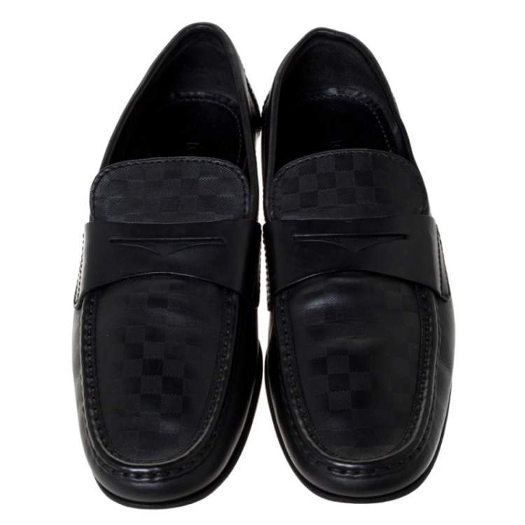 مملوكة مسبقًا Louis Vuitton Black Leather Damier Infini Hockenheim Loafers Size 43.5
