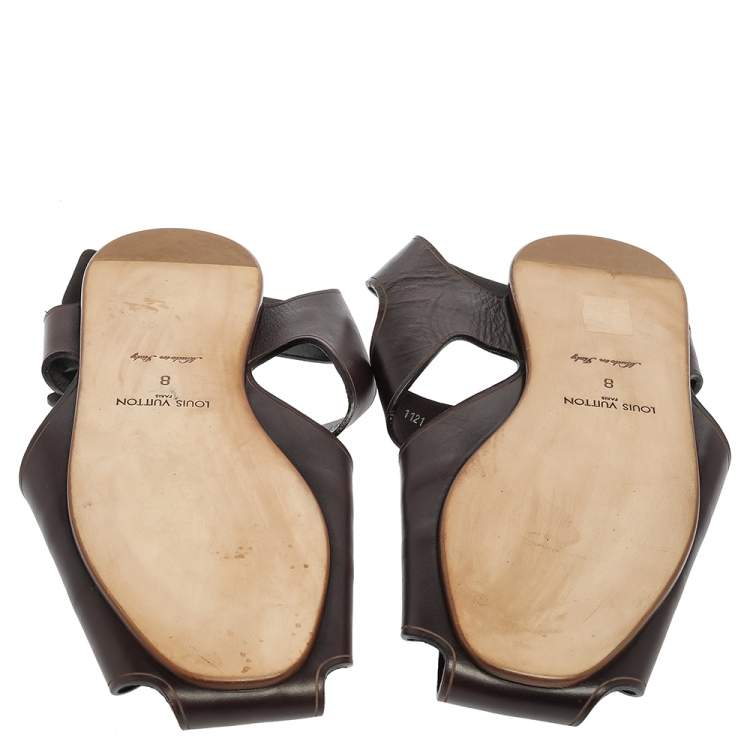 Pre Owned Louis Vuitton Brown Leather Serengeti Flat Sandals Size 42