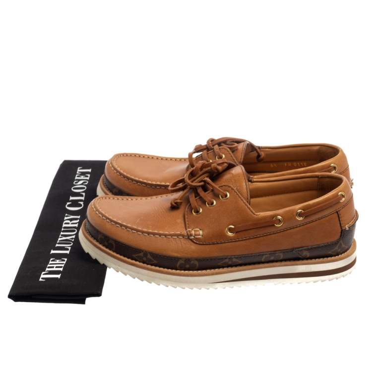 Pre Owned Louis Vuitton Brown Monogram Leather Summerland Boat Moccasins Size 40.5