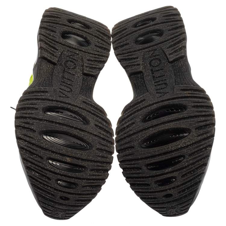 Pre Owned Louis Vuitton Black/Green Leather and Mesh Run Away Pulse Sneakers Size 44