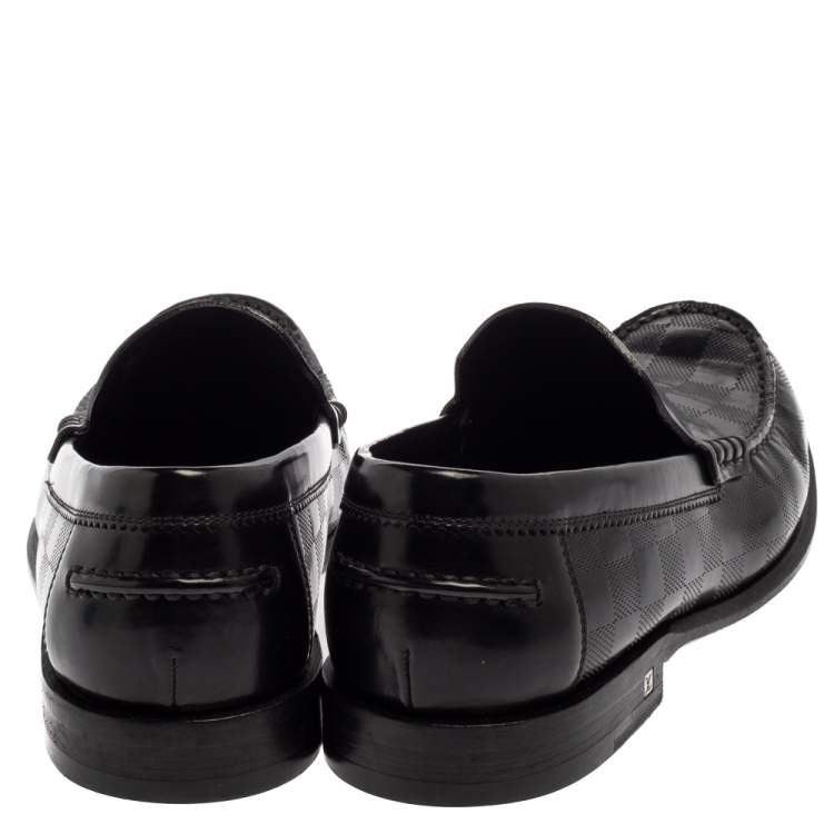 Pre Owned Louis Vuitton Black Leather Damier Embossed Santiago Loafers Size 41