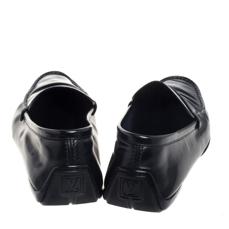 مملوكة مسبقًا Louis Vuitton Black Leather Loafers Size 42.5