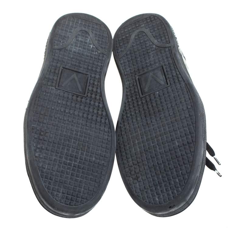 Pre Owned Louis Vuitton Black Croc Embossed Leather Front Row Lace Up Sneakers Size 40