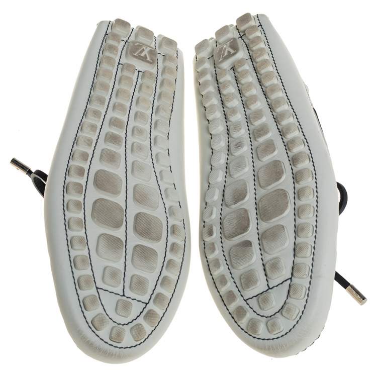 Pre Owned Louis Vuitton White/Navy Blue Leather Lace Up Derby Loafer Size 41.5