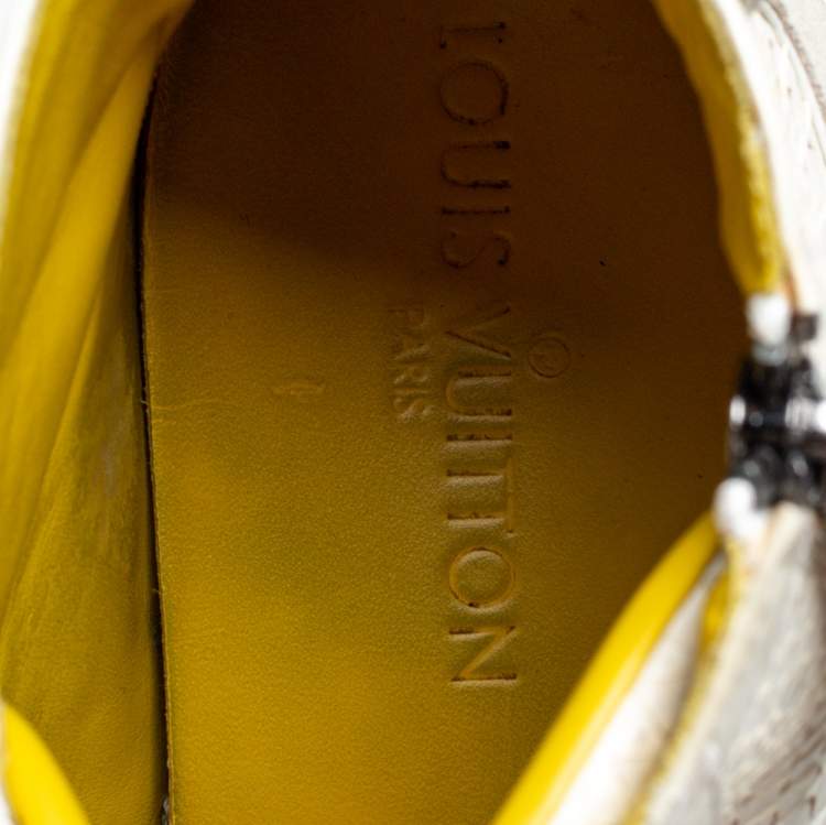Pre Owned Louis Vuitton White/Grey Python And Suede Zip Up High Top Sneakers Size 40