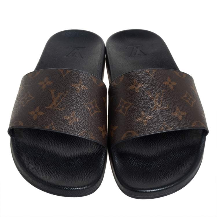 Pre Owned Louis Vuitton Brown Monogram Waterfront Slide Sandals Size 43