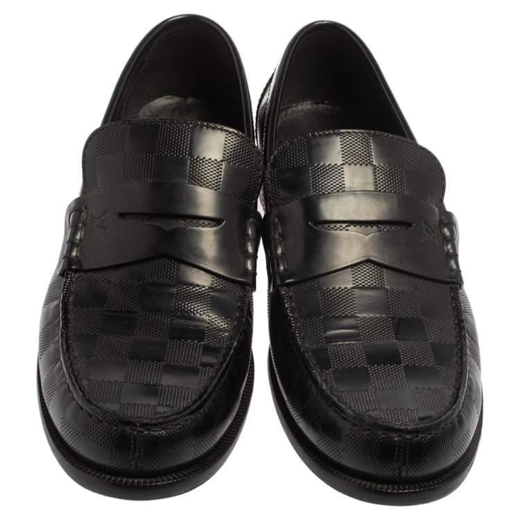 Pre Owned  Louis Vuitton Black Damier Santiago Loafers Size 41