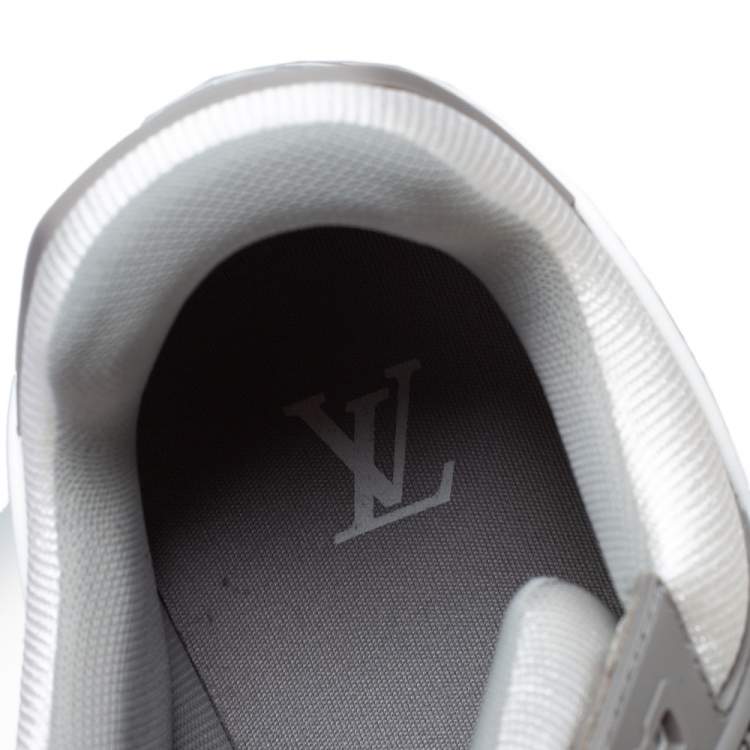 Pre Owned Louis Vuitton White/Grey Leather and Rubber Trainer Low Top Sneakers Size 40