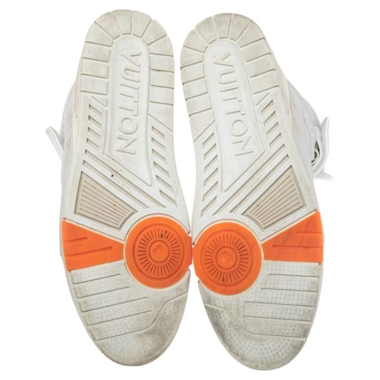مملوكة مسبقًا Louis Vuitton White/Grey Leather LV Trainer High Top Sneakers Size 45
