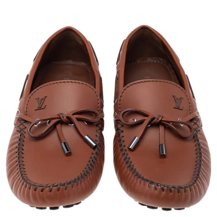 Pre Owned Louis Vuitton Brown Leather Gloria Bow Slip On Loafers Size 42.5