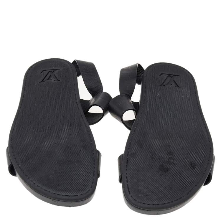 مملوكة مسبقًا Louis Vuitton Black Leather Flat Sandals Size 43