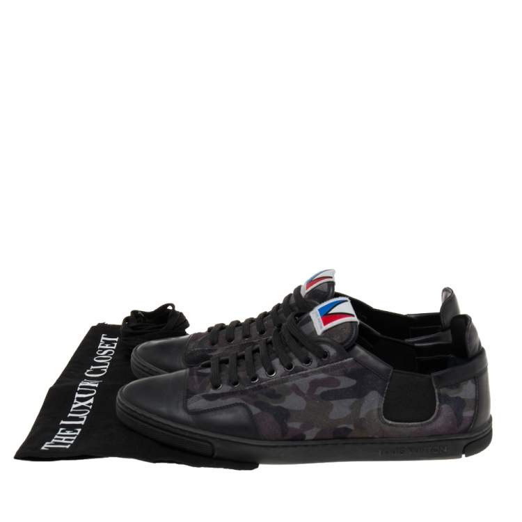 Pre Owned Louis Vuitton Camouflage Print Suede And Leather Low Top Sneakers Size 42