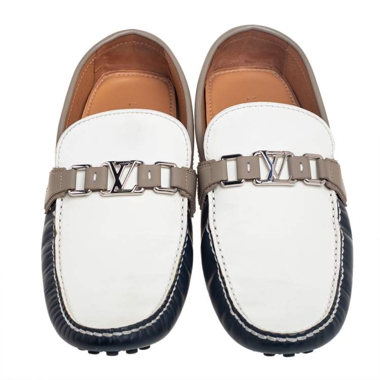 Pre Owned Louis Vuitton White/Navy blue Leather Hockenheim Slip-On Loafers Size 44