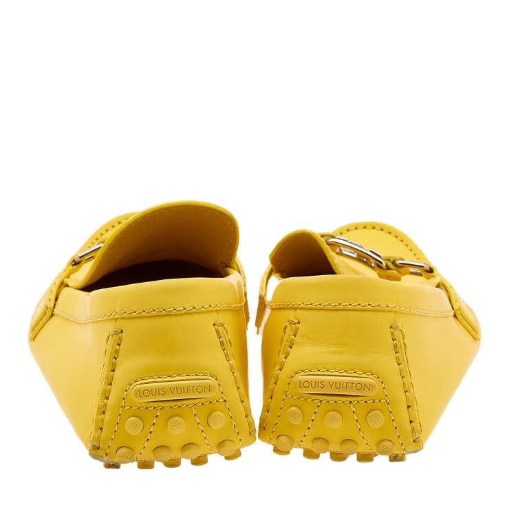 Pre Owned Louis Vuitton Yellow Leather Hockenheim Slip On Loafers Size 42.5
