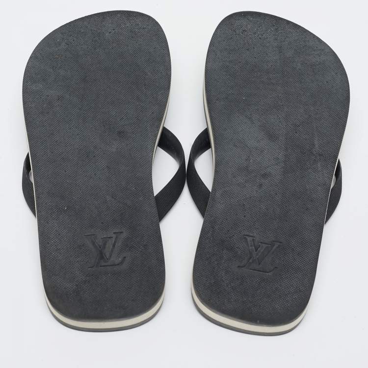 Pre Owned Louis Vuitton Black Rubber Thong Flat Sandals Size  40.5