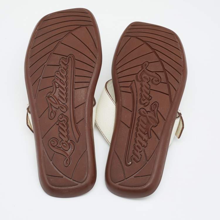 Pre Owned Louis Vuitton Off White Leather Thong Flat Sandals Size Size 39.5
