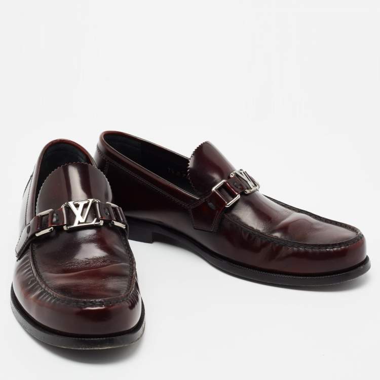 Pre Owned Louis Vuitton Burgundy Patent  Leather Major loafers Size 41.5