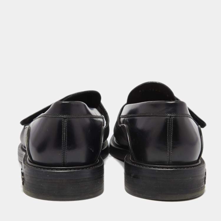 مملوكة مسبقًا Louis Vuitton Black Monogram Canvas and Leather Loafers Size 42