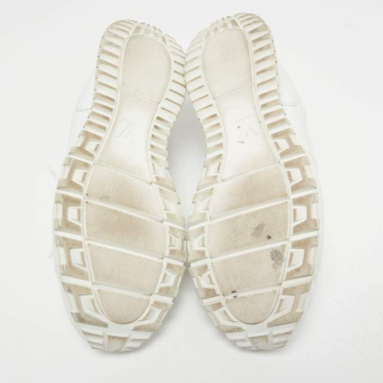 Pre Owned Louis Vuitton White Monogram Canvas And Leather Run Away Sneakers Size 41.5