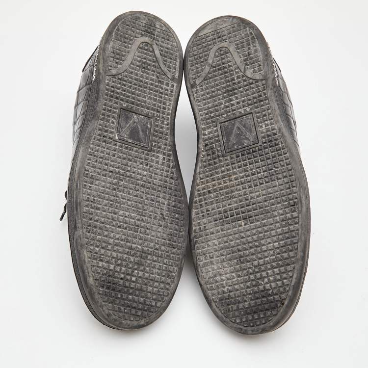 Pre Owned Louis Vuitton Black Croc Embossed Leather Frontrow Sneakers Size 43.5